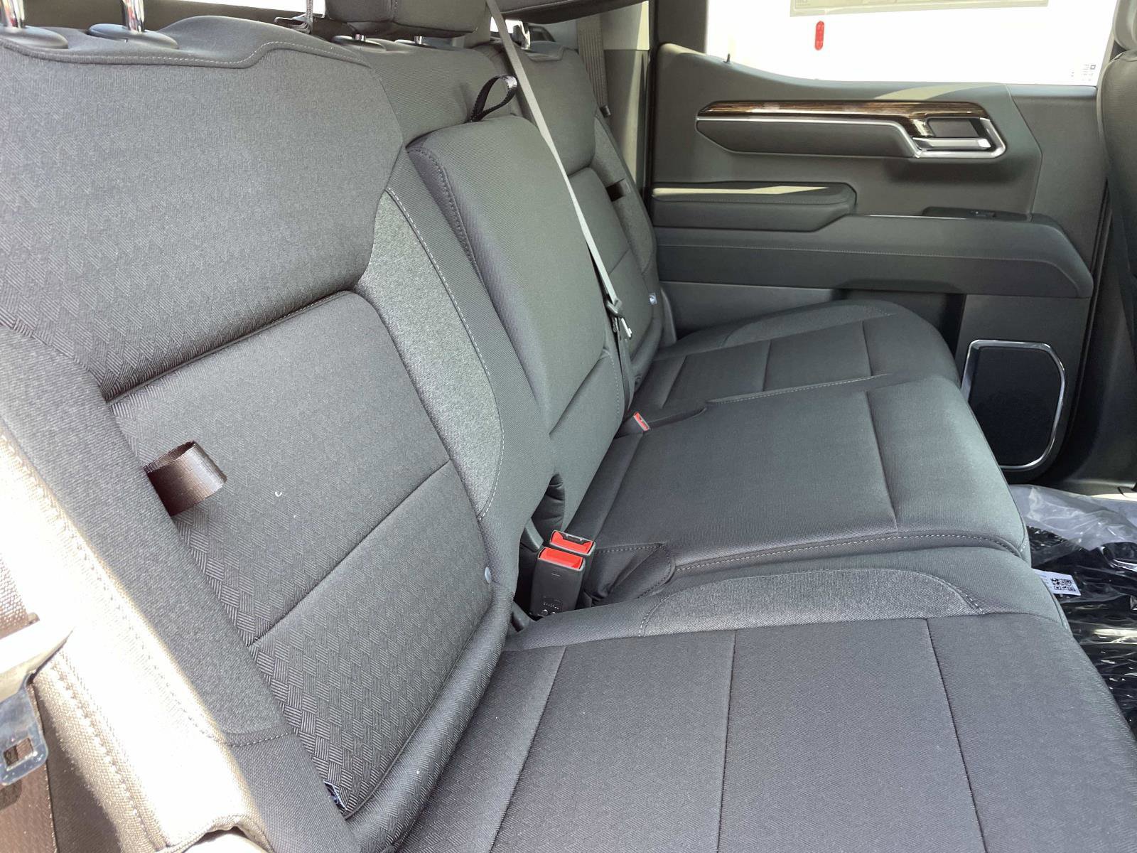 New 2026 GMC Sierra 1500 Elevation image 26