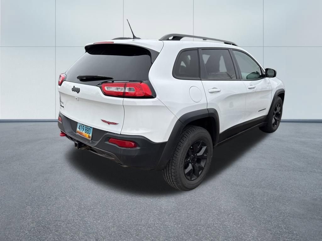 Used 2015 Jeep Cherokee Trailhawk w/ Cold Weather Group AWD/4WD image 6
