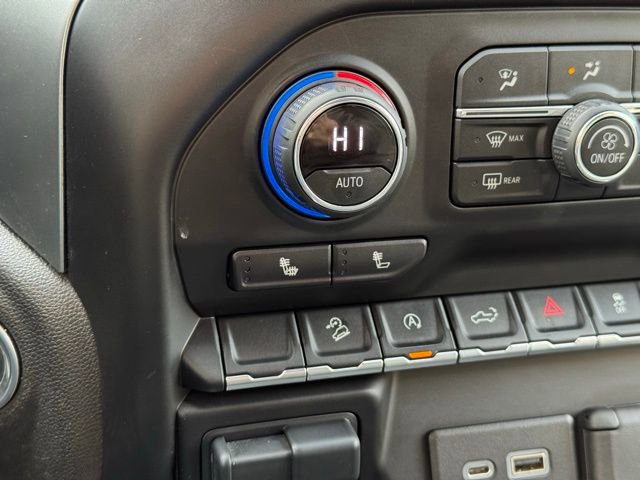 Used 2020 Chevrolet Silverado 1500 RST image 13