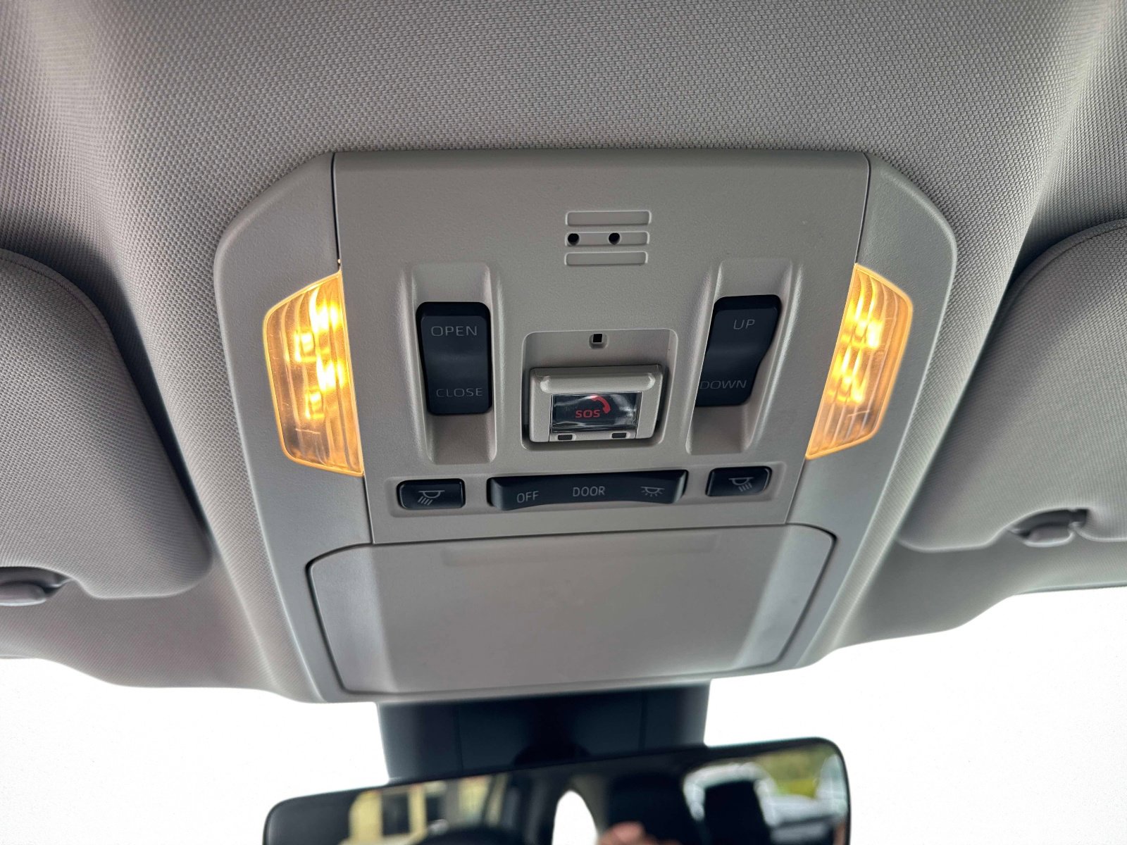 Used 2022 Toyota Highlander Limited image 29