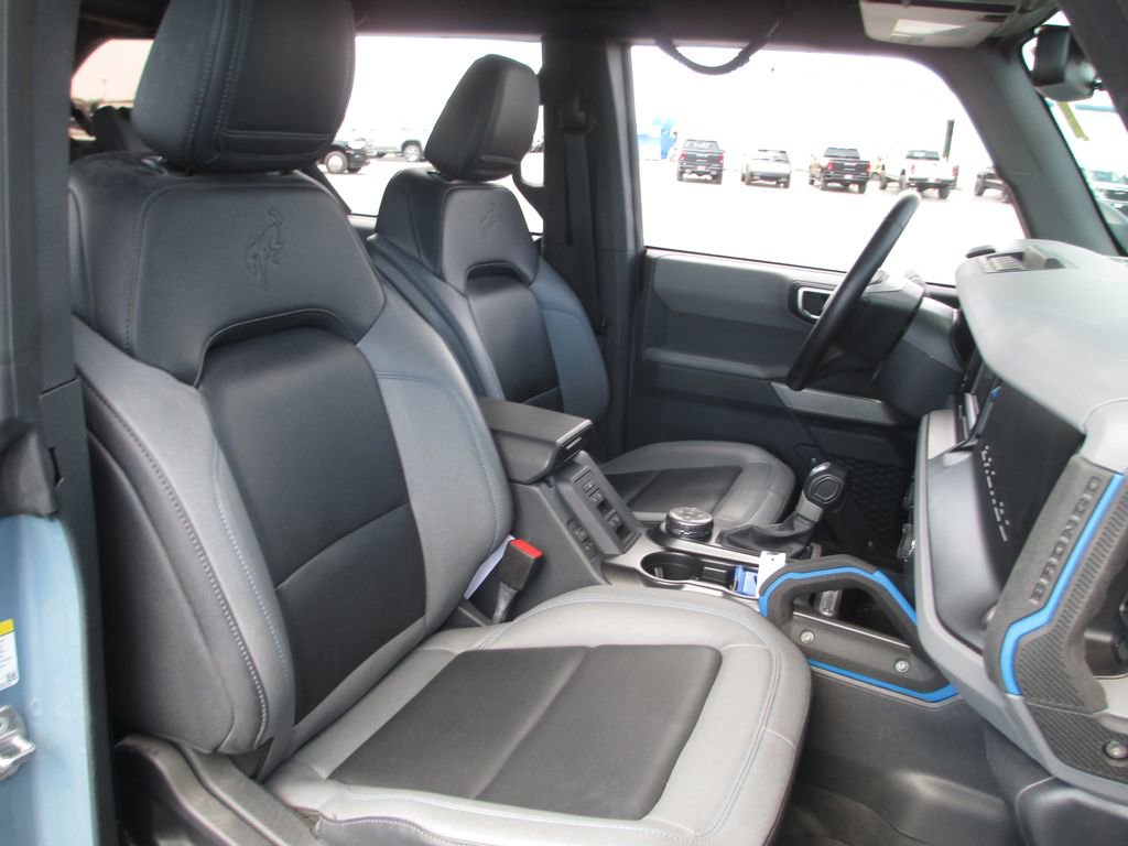 Used 2022 Ford Bronco Black Diamond w/ Sasquatch Package image 20