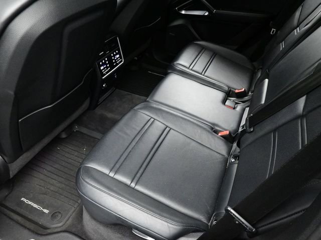 Certified 2021 Porsche Cayenne Turbo AWD/4WD image 14