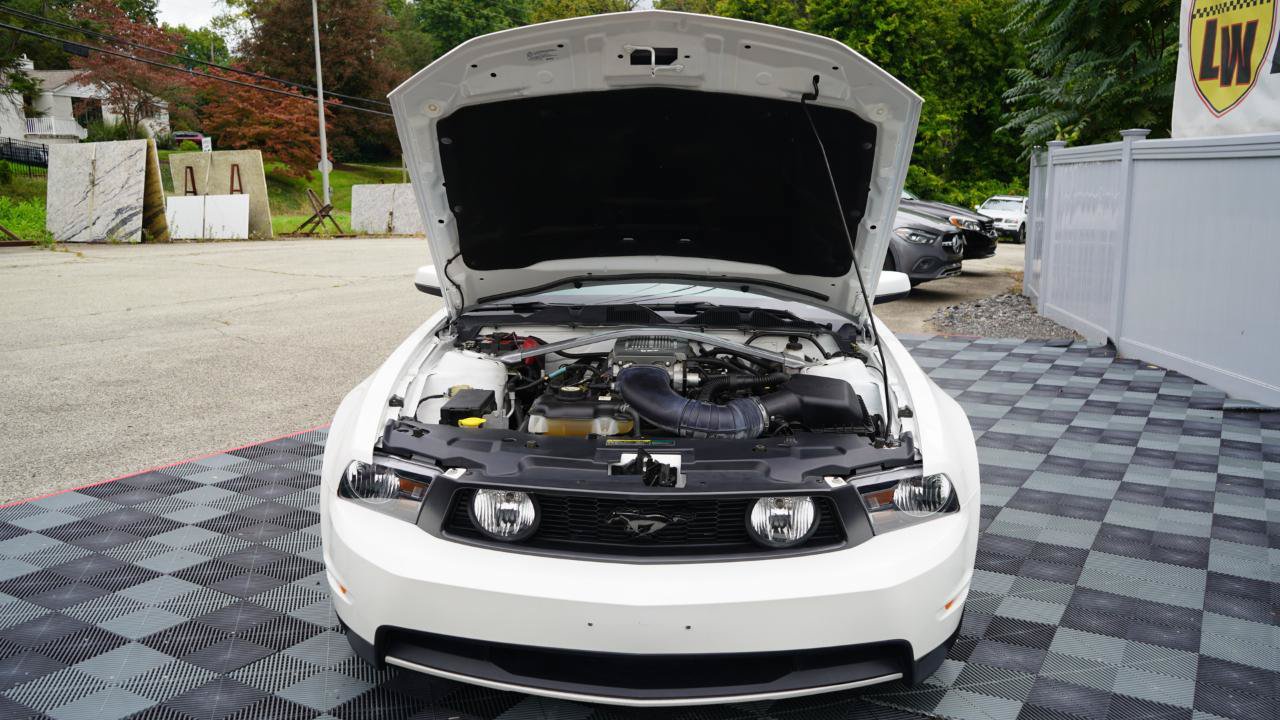 Used 2010 Ford Mustang GT RWD image 80