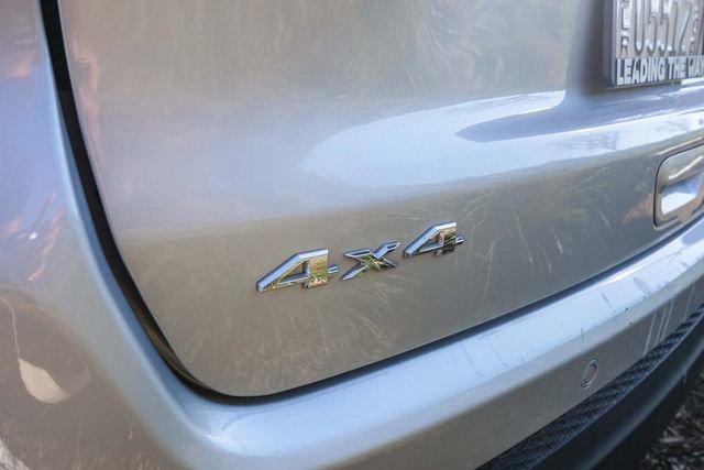 Used 2025 Jeep Compass Limited image 12