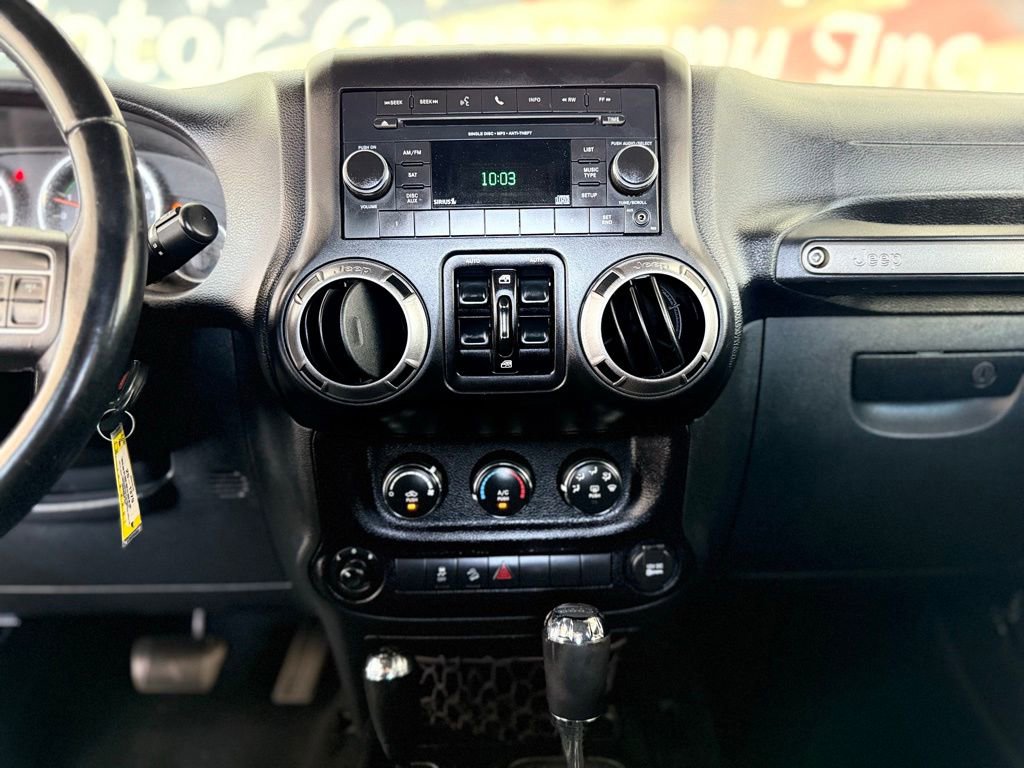 Used 2017 Jeep Wrangler Unlimited Willys image 41