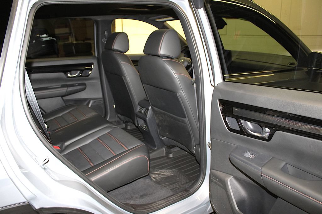 Used 2025 Honda CR-V Sport Touring image 34