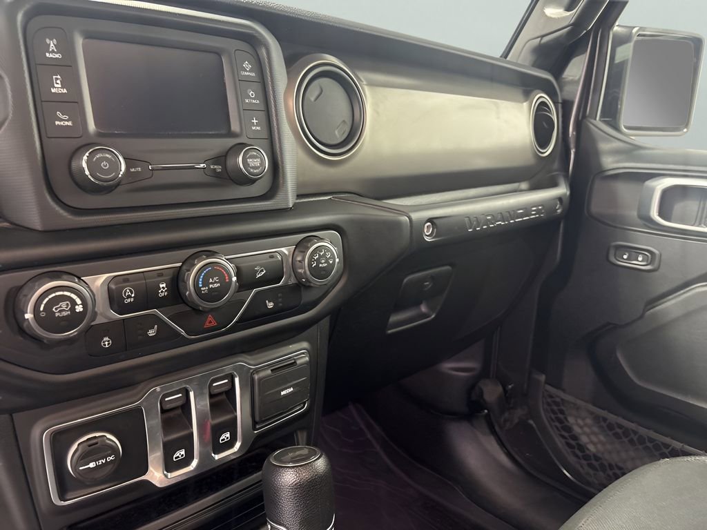 Used 2020 Jeep Wrangler Sport AWD/4WD image 14