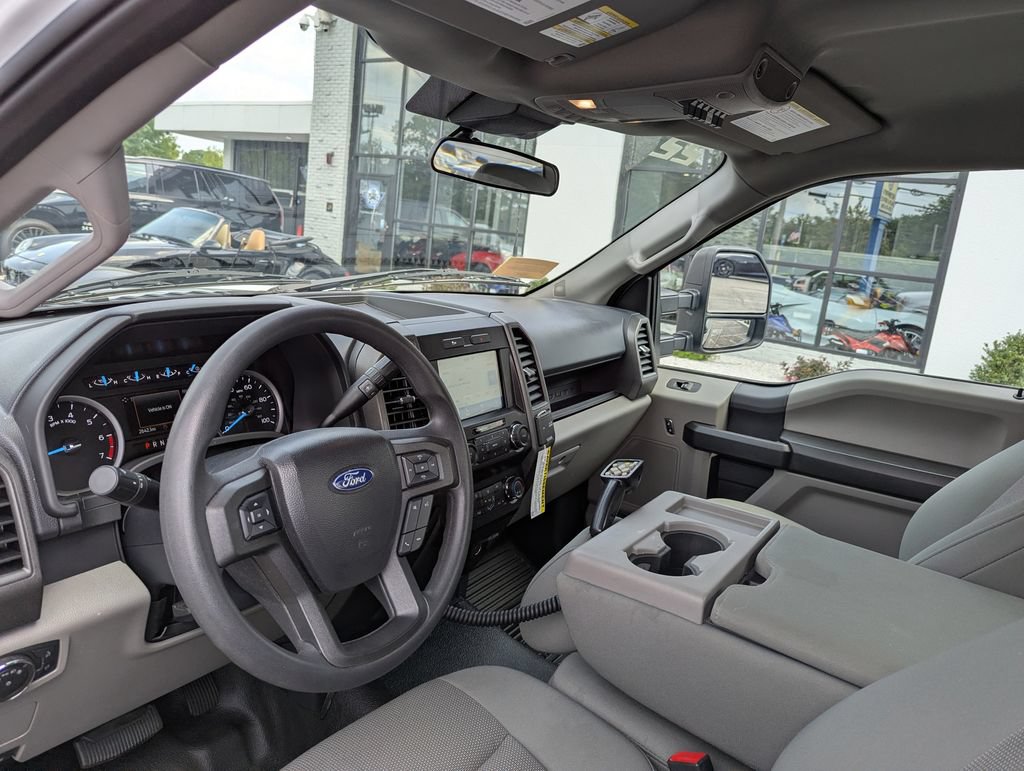 Used 2022 Ford F250 XL w/ Power Equipment Group AWD/4WD image 13