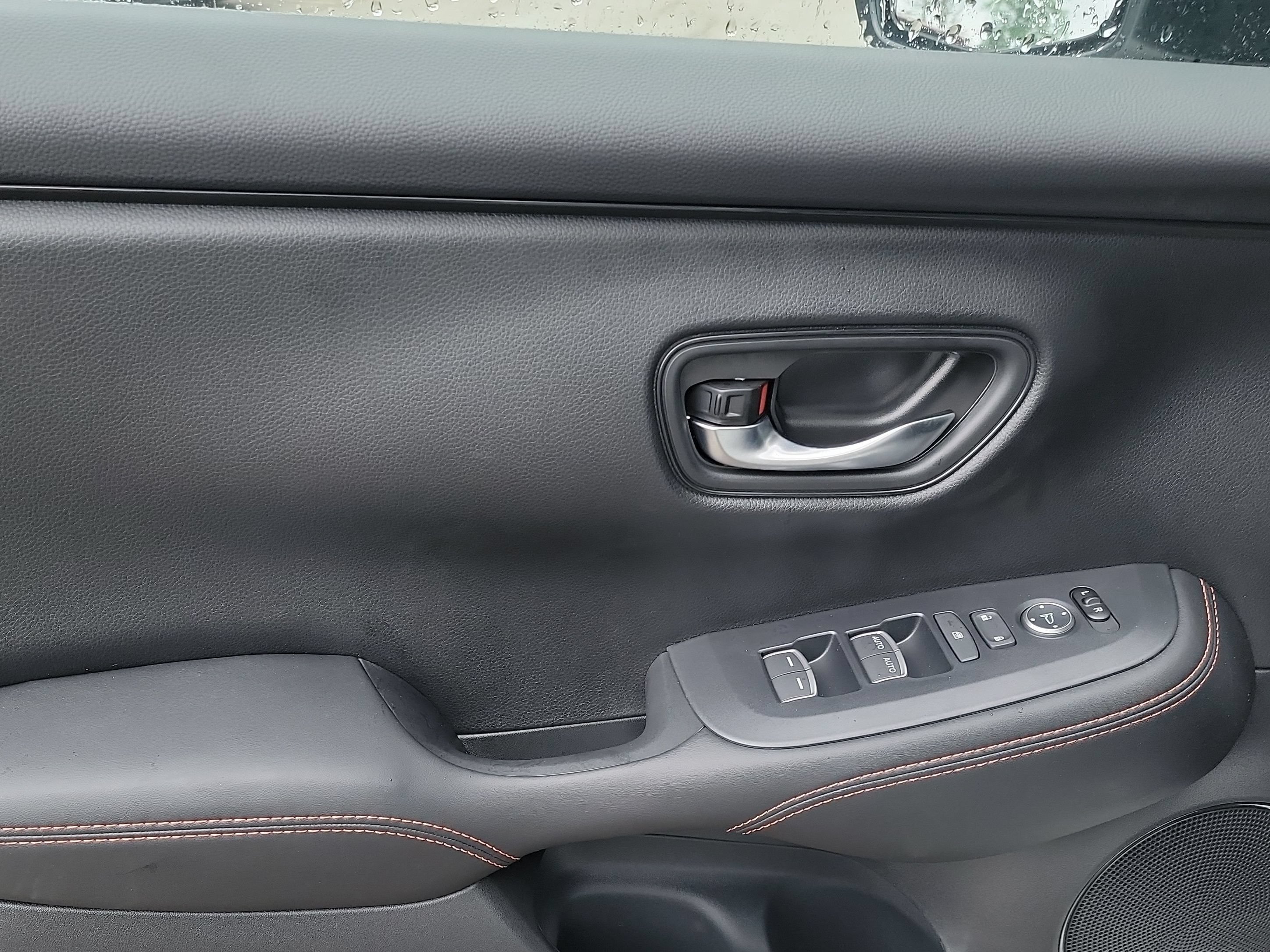 New 2027 Honda HR-V Sport image 6