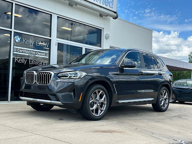 Used 2023 BMW X3 xDrive30i w/ Premium Package w/ZPA AWD/4WD image 4