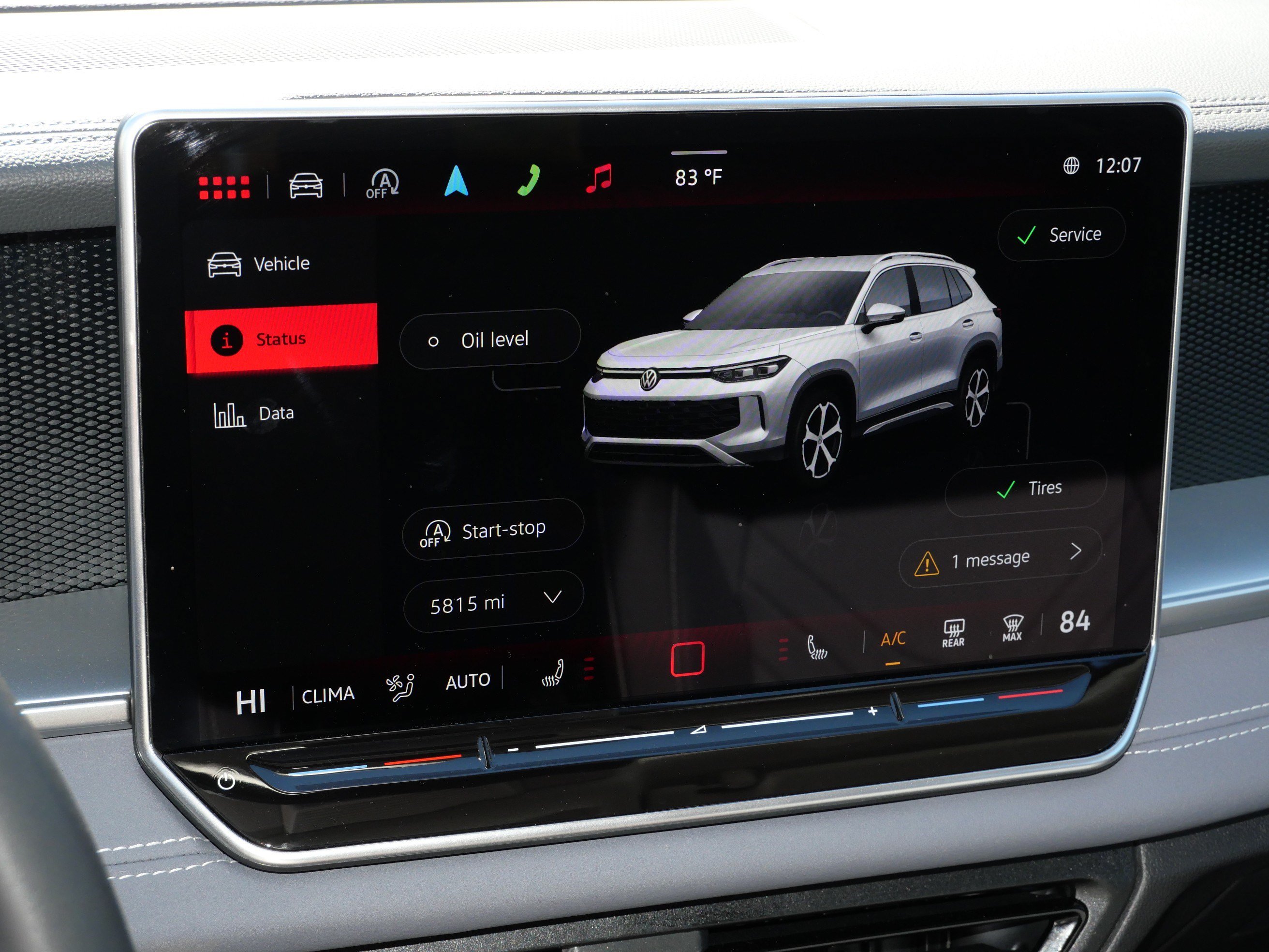 Certified 2025 Volkswagen Tiguan SE AWD/4WD image 22