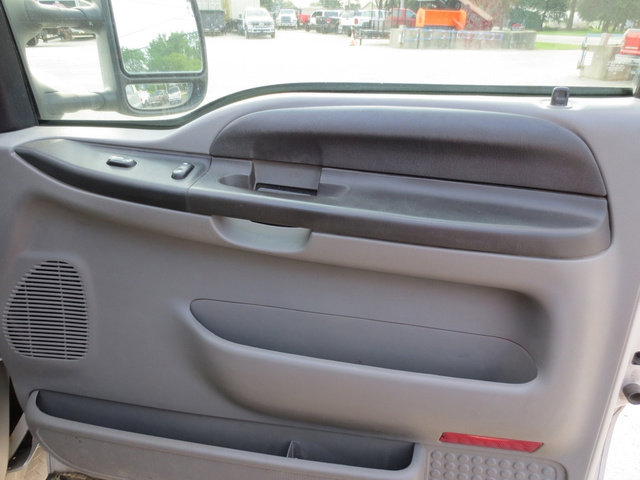 Used 2007 Ford F250 XLT image 25