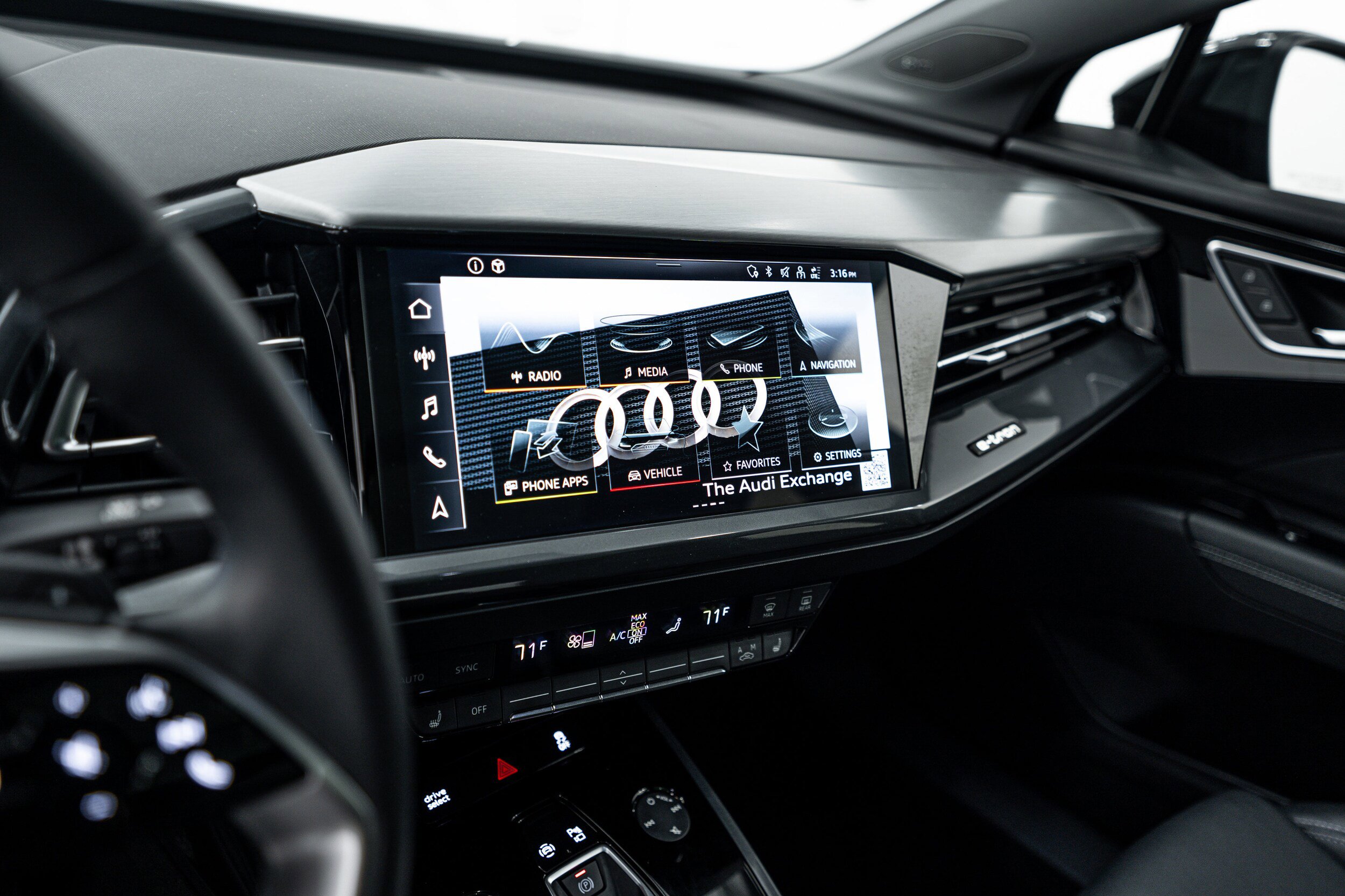 Certified 2023 Audi Q4 e-tron Prestige w/ Black Optic Package AWD/4WD image 12