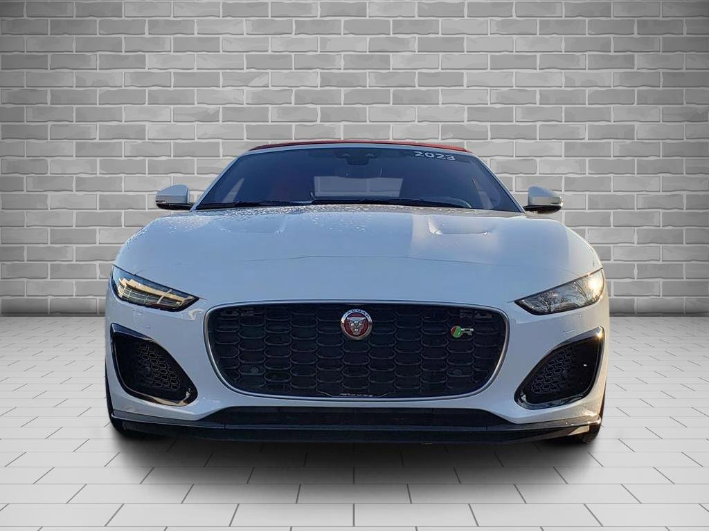 Used 2023 Jaguar F-TYPE R image 2