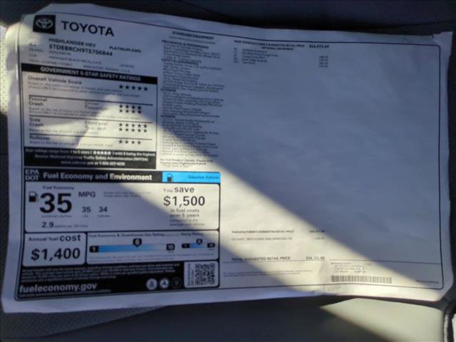 New 2026 Toyota Highlander Platinum image 17