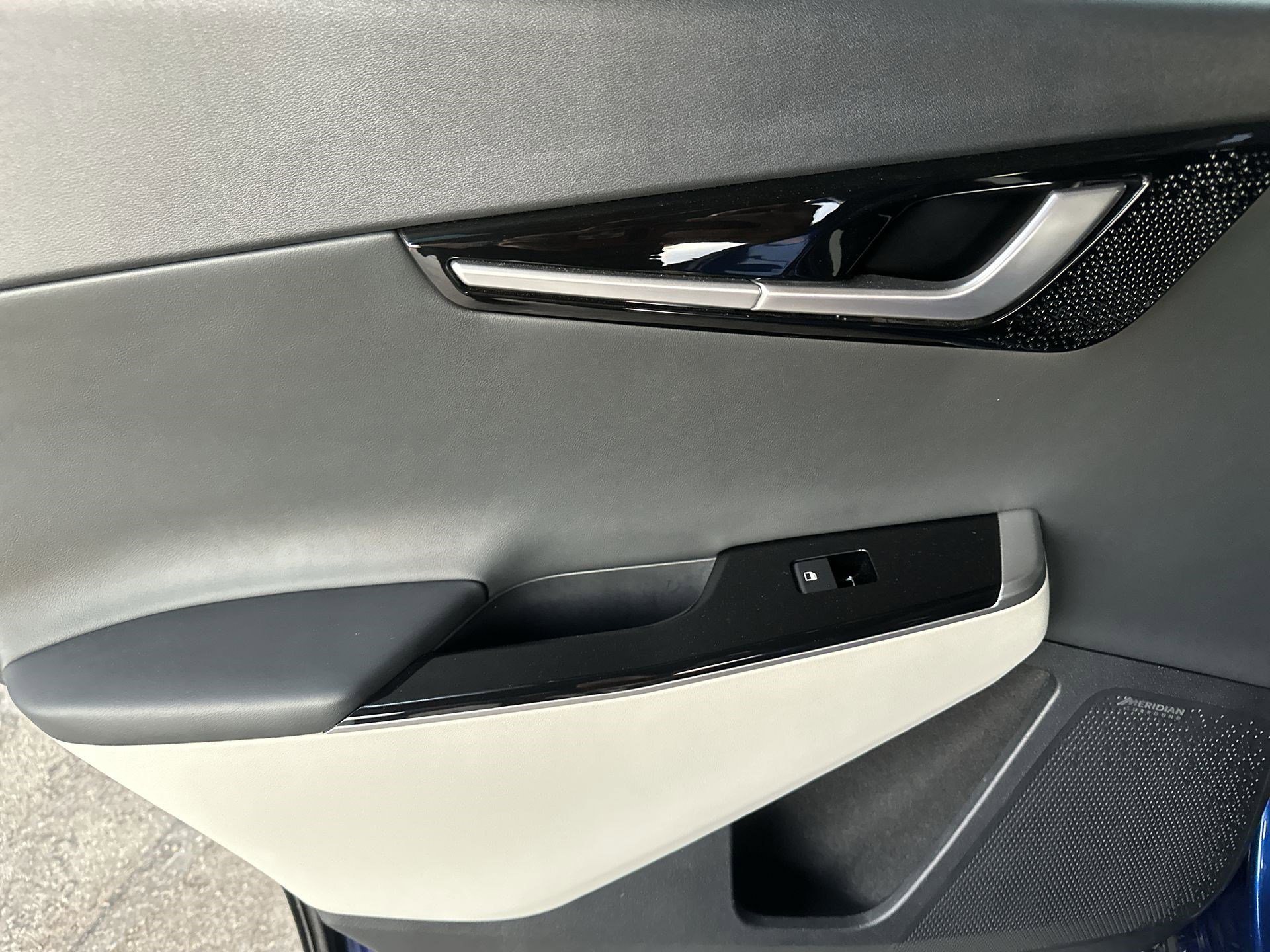 Certified 2022 Kia EV6 GT-Line w/ GT-Line Suede Seat Package image 29