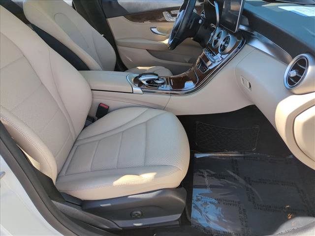 Used 2015 Mercedes-Benz C 300 4MATIC Sedan image 21