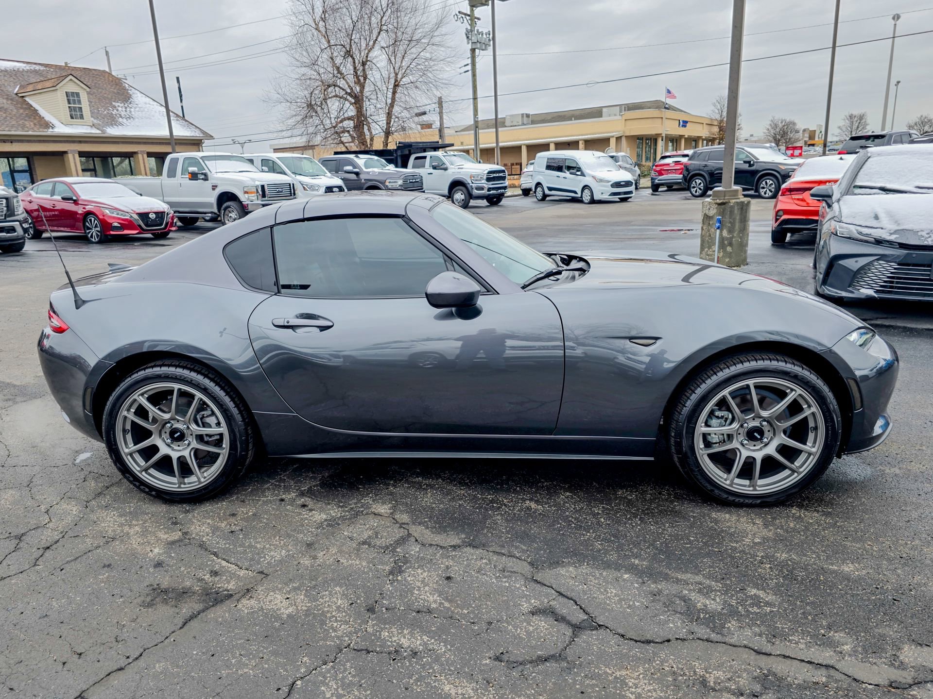 Used 2024 MAZDA MX-5 Miata RF Grand Touring image 29