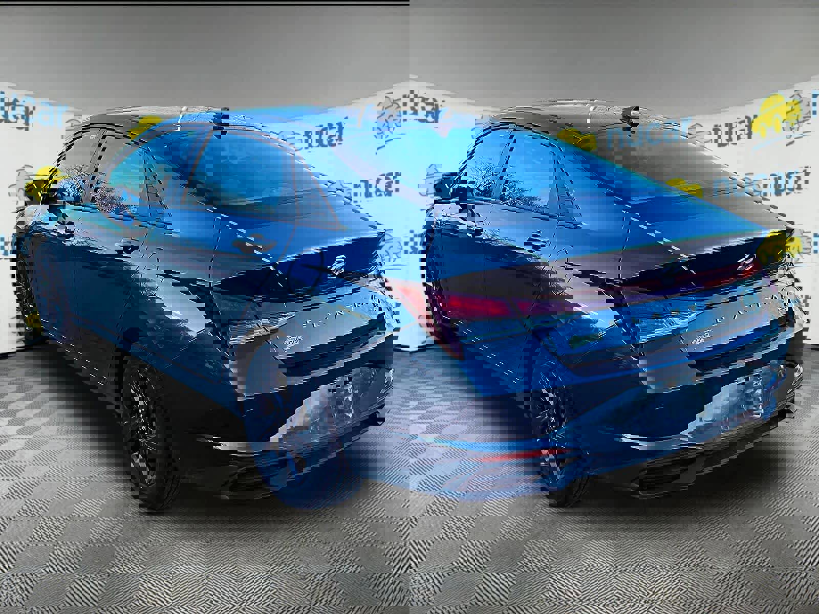 Used 2021 Hyundai Elantra SEL image 3