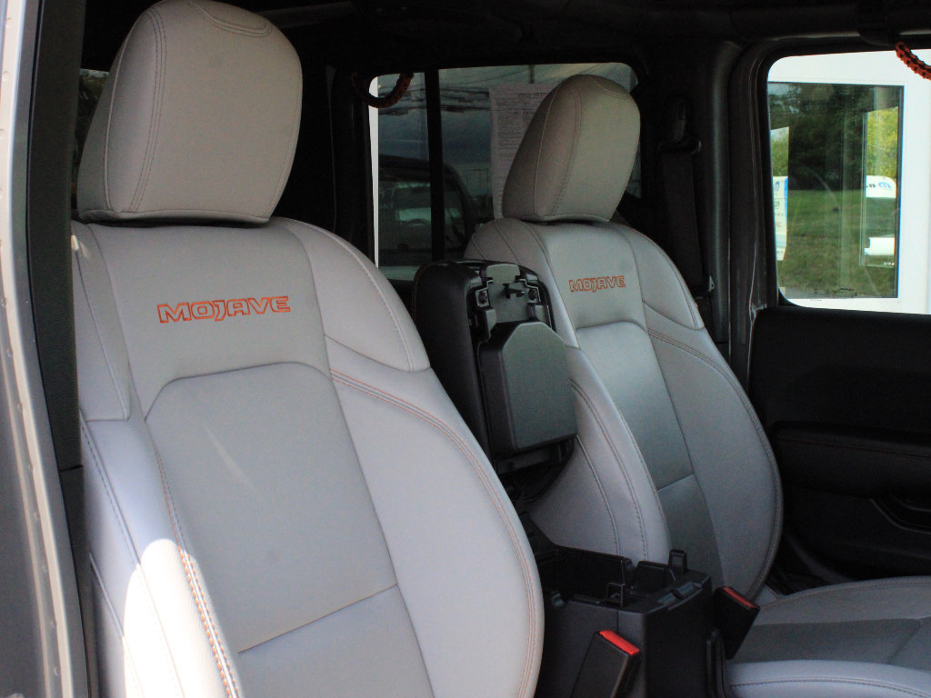 Certified 2021 Jeep Gladiator Mojave AWD/4WD image 26