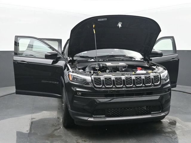 New 2026 Jeep Compass Latitude w/ Sun and Sound Group image 54