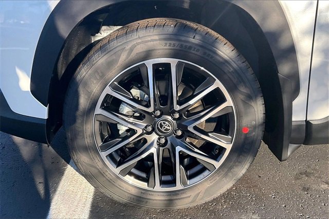 New 2026 Toyota Corolla Cross XLE image 12