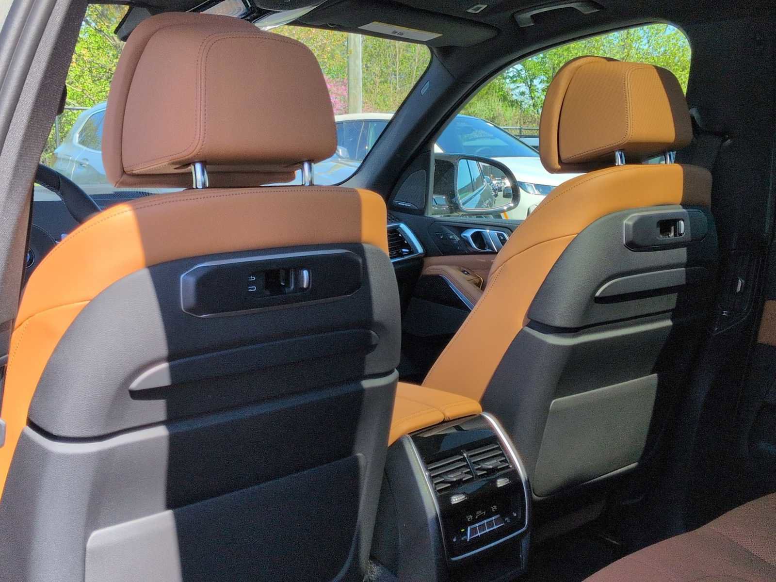 New 2026 BMW X5 M60i w/ Executive Package image 19