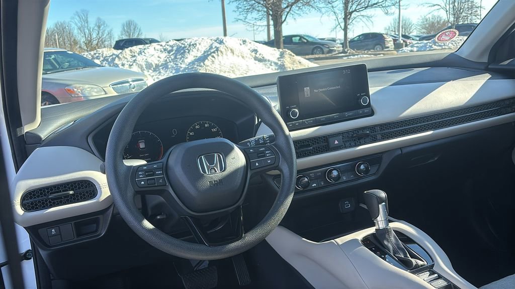 Used 2025 Honda HR-V LX image 14