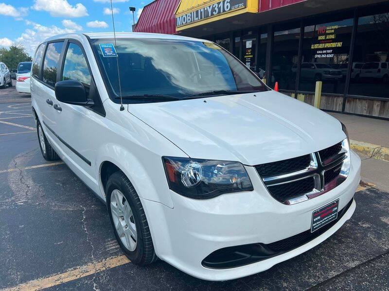 Used 2011 Dodge Grand Caravan FWD image 10