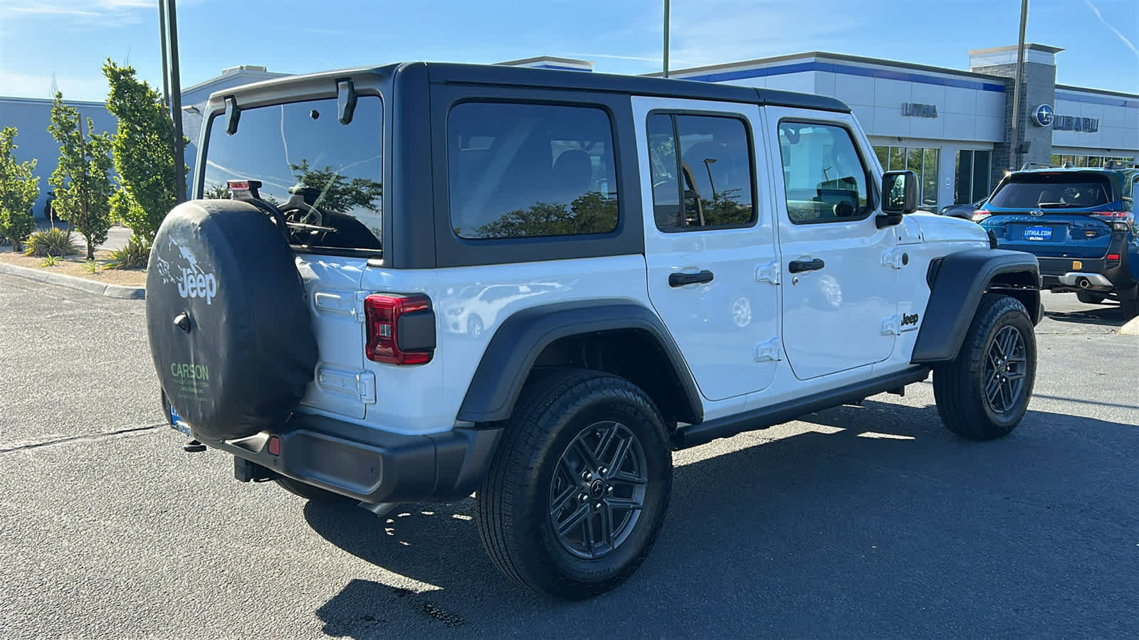 Used 2025 Jeep Wrangler Unlimited Sport AWD/4WD image 5