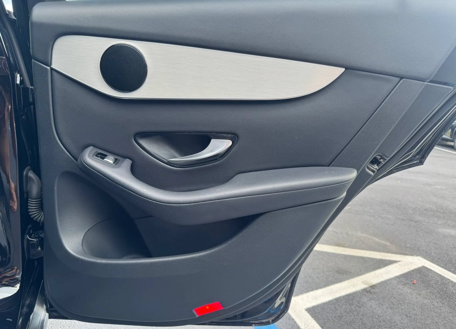 Used 2019 Mercedes-Benz GLC 300 image 29