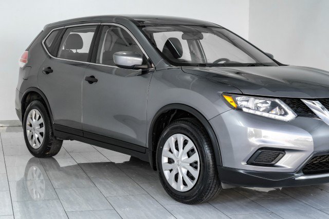 Used 2016 Nissan Rogue S AWD/4WD image 56