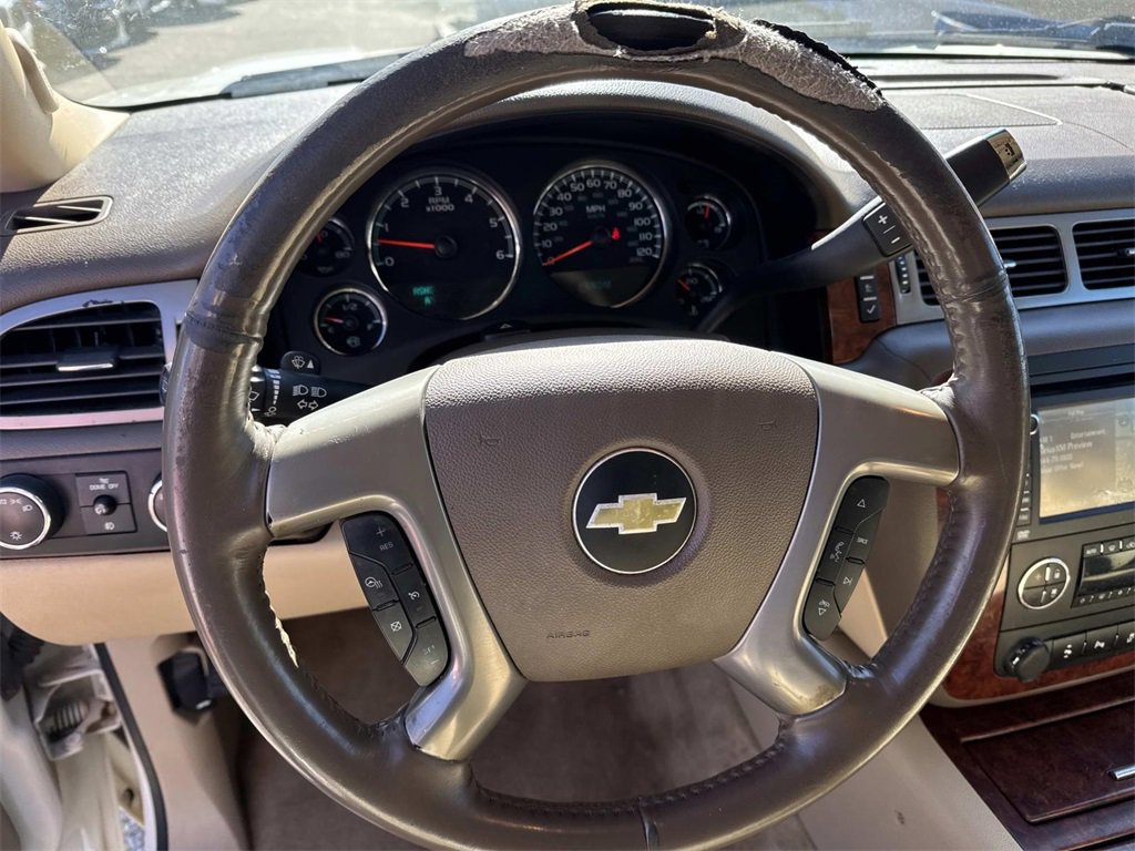 Used 2014 Chevrolet Tahoe LTZ image 24