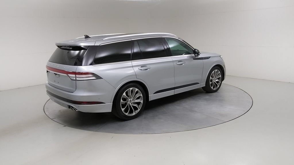 Used 2023 Lincoln Aviator Grand Touring w/ Equipment Group 301A AWD/4WD image 15