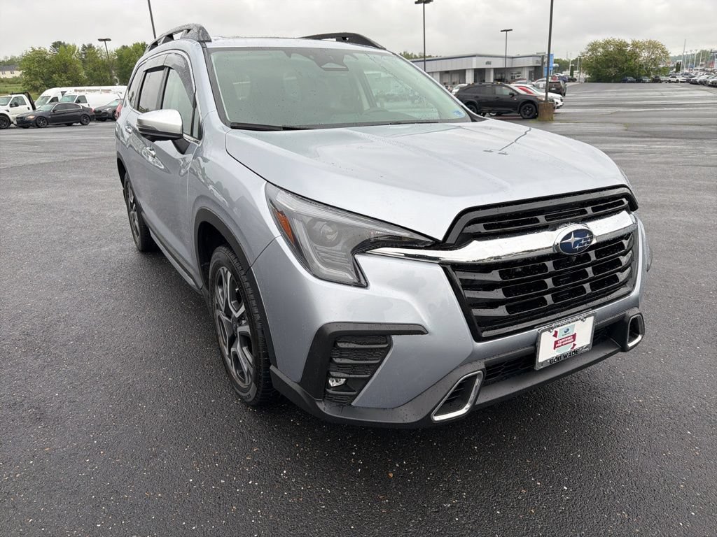 Certified 2023 Subaru Ascent Touring AWD/4WD image 7