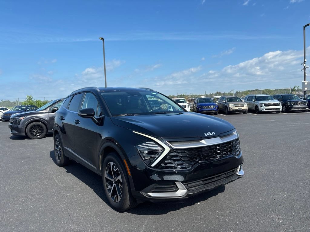 Certified 2025 Kia Sportage EX