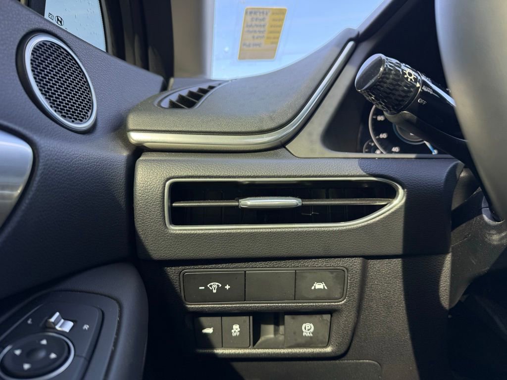 Used 2022 Hyundai Sonata SEL w/ Convenience Package image 12