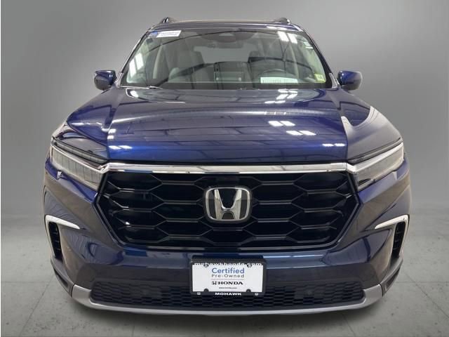 Certified 2023 Honda Pilot Touring image 10