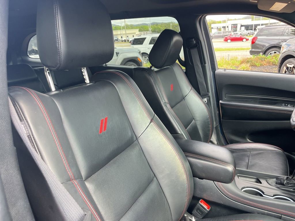 Used 2025 Dodge Durango GT image 30