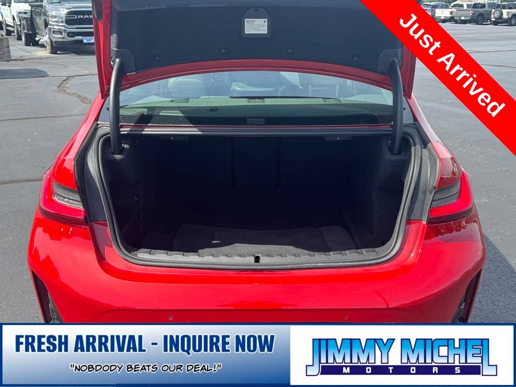 Used 2023 BMW 330i xDrive Sedan w/ M Sport Package AWD/4WD image 28