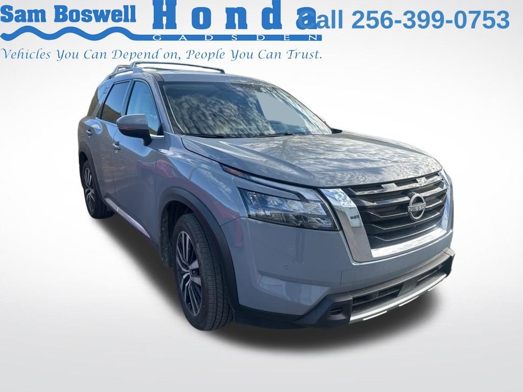 Used 2025 Nissan Pathfinder Platinum w/ Cargo Package