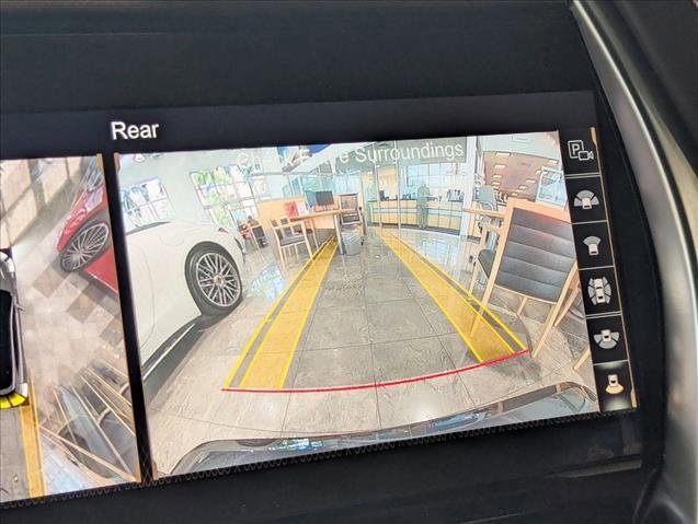 Used 2021 Aston Martin DBX image 14