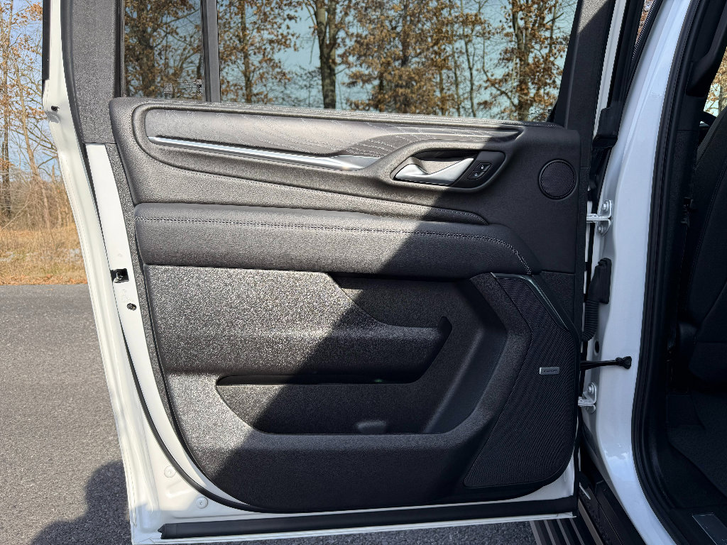 Used 2024 GMC Yukon XL Denali image 26