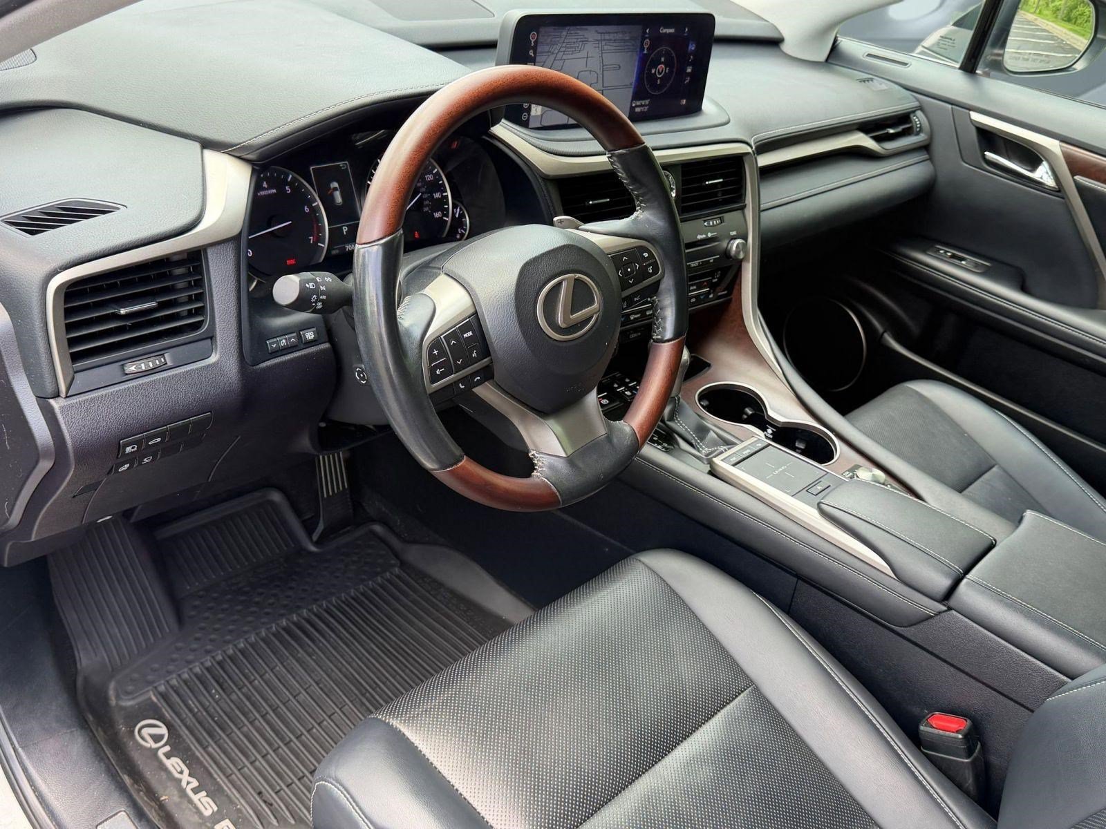 Used 2020 Lexus RX 350 AWD w/ Premium Package image 4