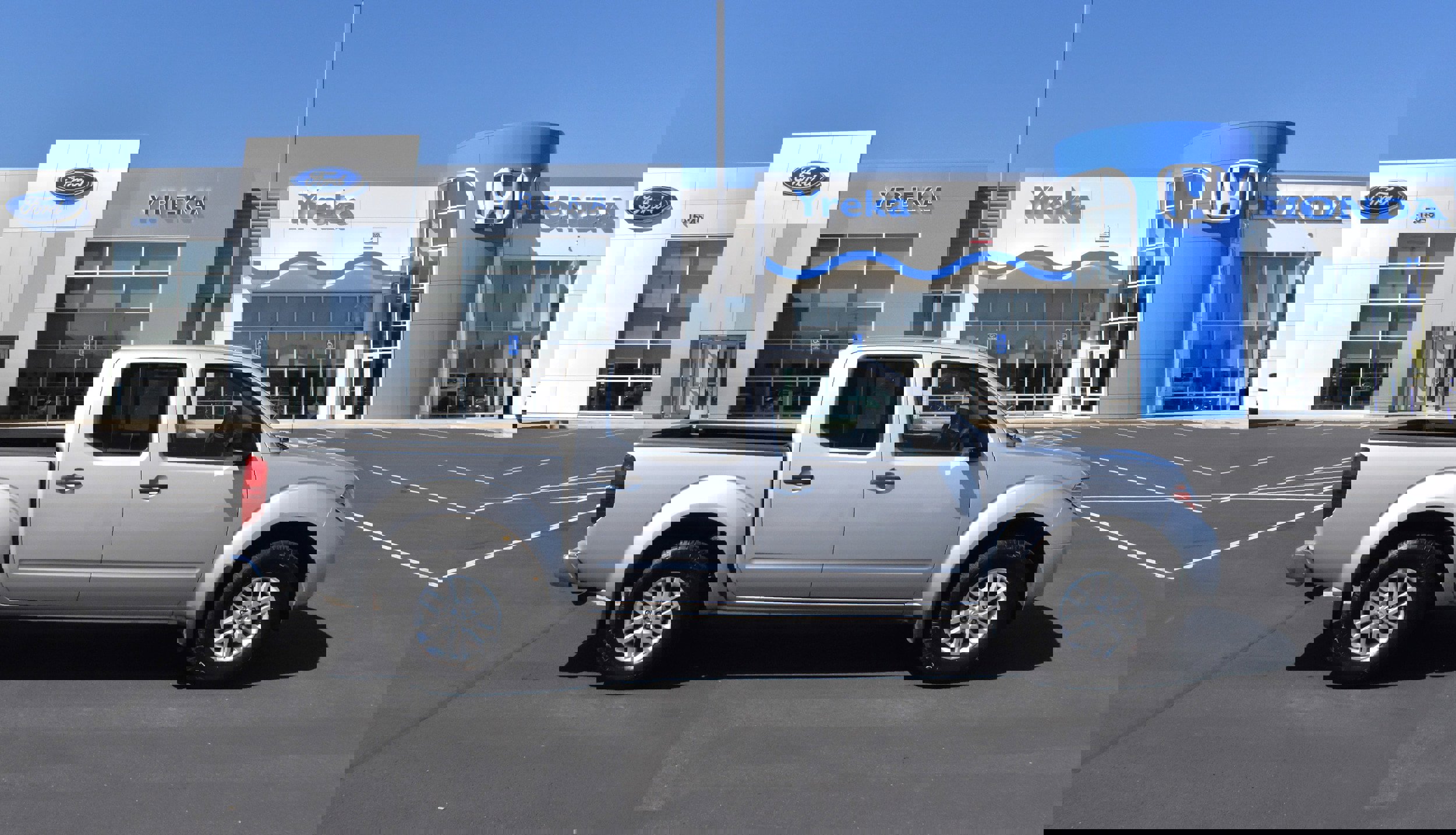 Used 2017 Nissan Frontier SV