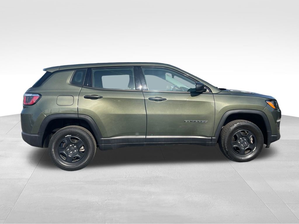 Used 2019 Jeep Compass Sport AWD/4WD image 9