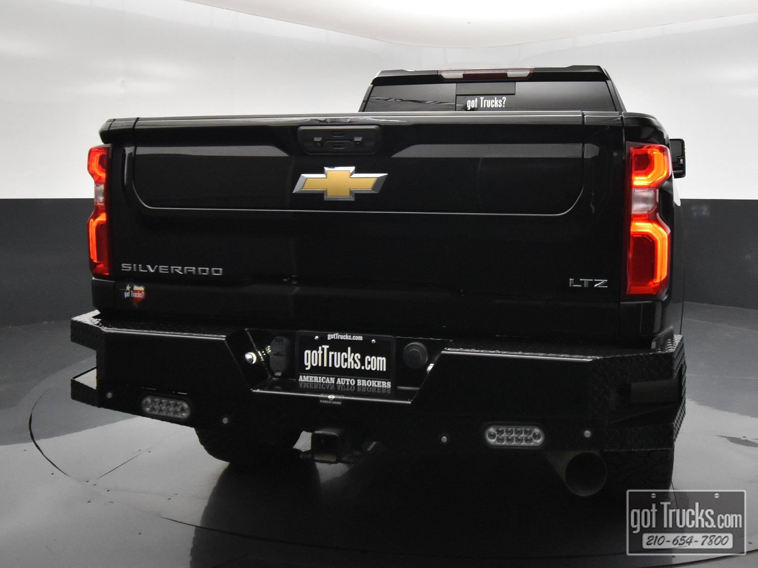 Used 2022 Chevrolet Silverado 2500 LTZ w/ LTZ Texas Edition AWD/4WD image 6