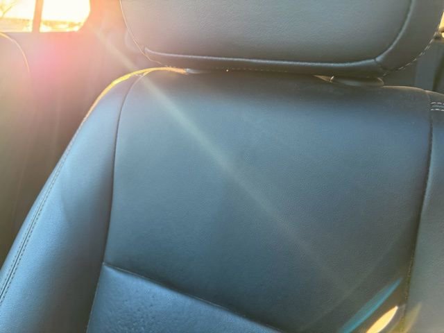 Used 2021 Chevrolet Trax LT w/ Redline Edition image 11