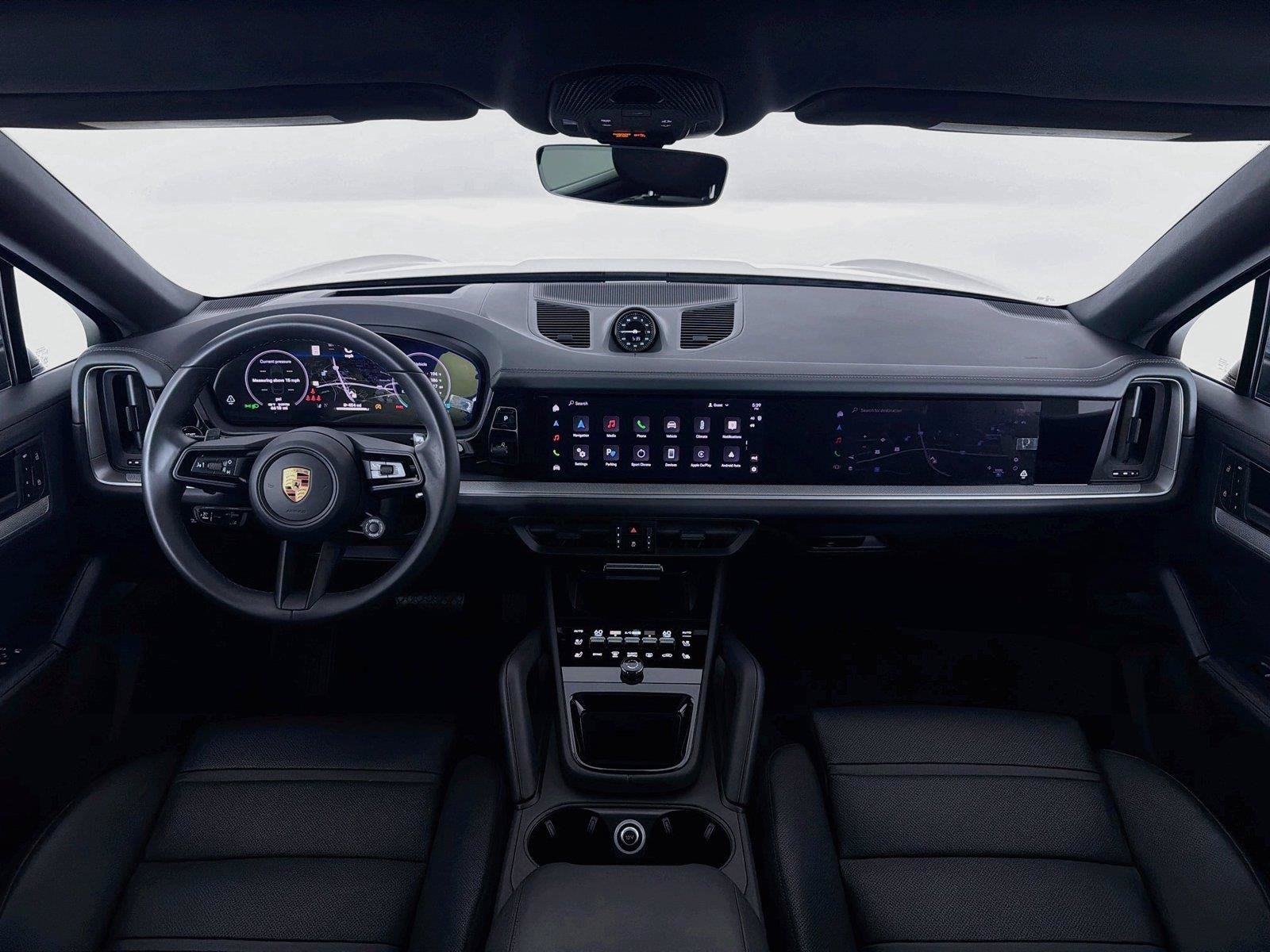 Used 2025 Porsche Cayenne Coupe AWD/4WD image 16