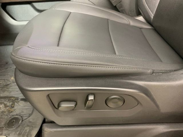 Used 2022 GMC Sierra 1500 SLT w/ SLT Convenience Package image 17